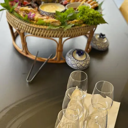 Luxury Lakeview With Ac & Near Interlaken Domek alpejski *