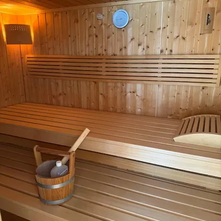 Luxury Lakeview With Ac & Near Interlaken