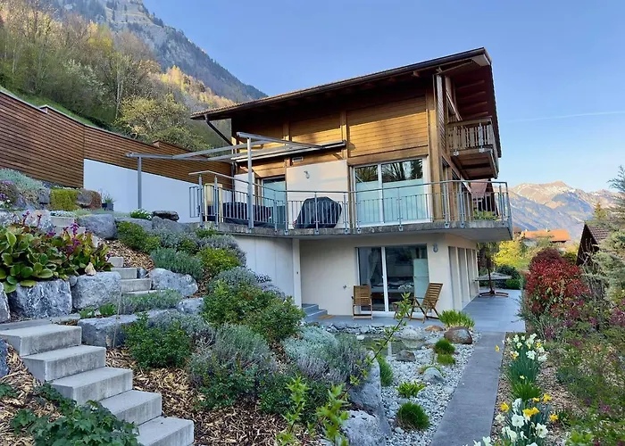 בקתה Luxury Lakeview With Ac & Near Interlaken Niederried bei Interlaken