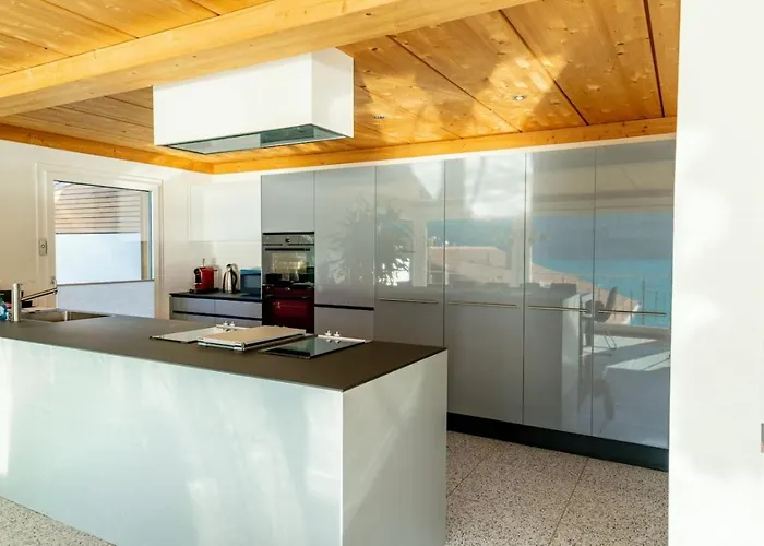 Luxury Lakeview With Ac & Near Interlaken בקתה Niederried bei Interlaken