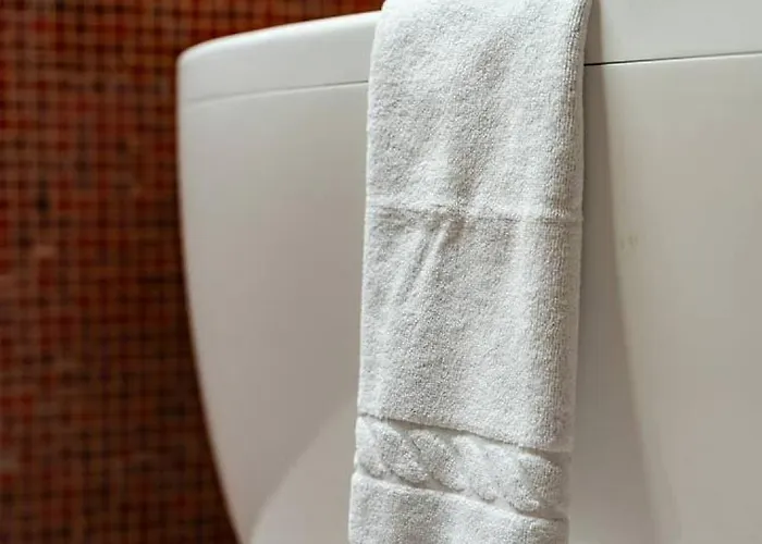 בקתה Luxury Lakeview With Ac & Near Interlaken Niederried bei Interlaken