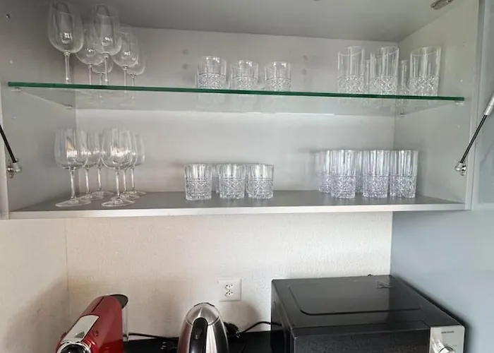 Luxury Lakeview With Ac & Near Interlaken בקתה *