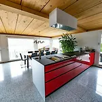Alpehytte Luxury Lakeview With Ac & Near Interlaken