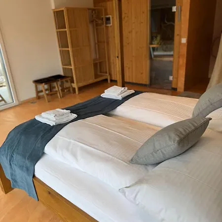 Шале Luxury Lakeview With Ac & Near Interlaken Niederried bei Interlaken